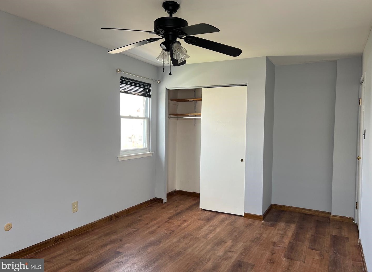 9946 Wingtip Rd, Philadelphia PA 19115-1708 exterior