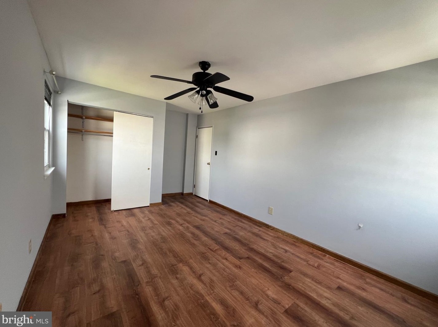 9946 Wingtip Rd, Philadelphia PA 19115-1708 exterior