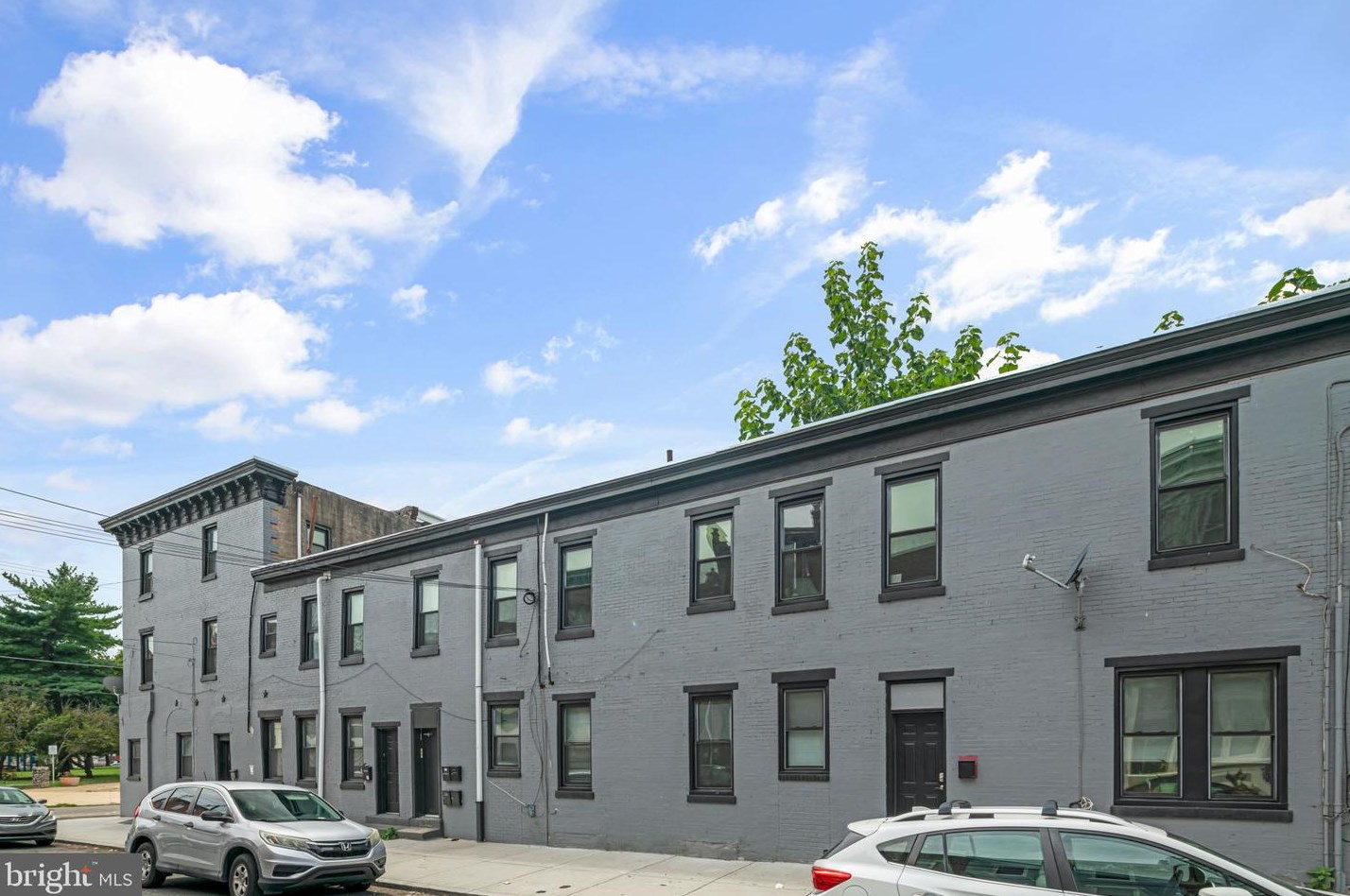 119 Susquehanna Ave, Philadelphia, PA 19122-1718