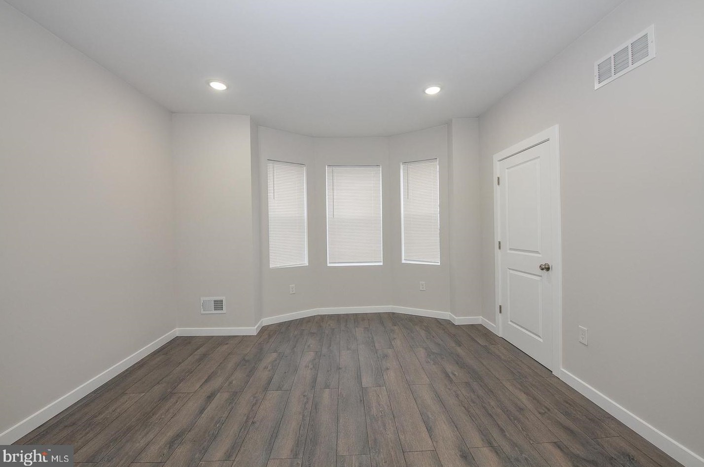 5836 Springfield Ave, Philadelphia PA  19143-5228 exterior