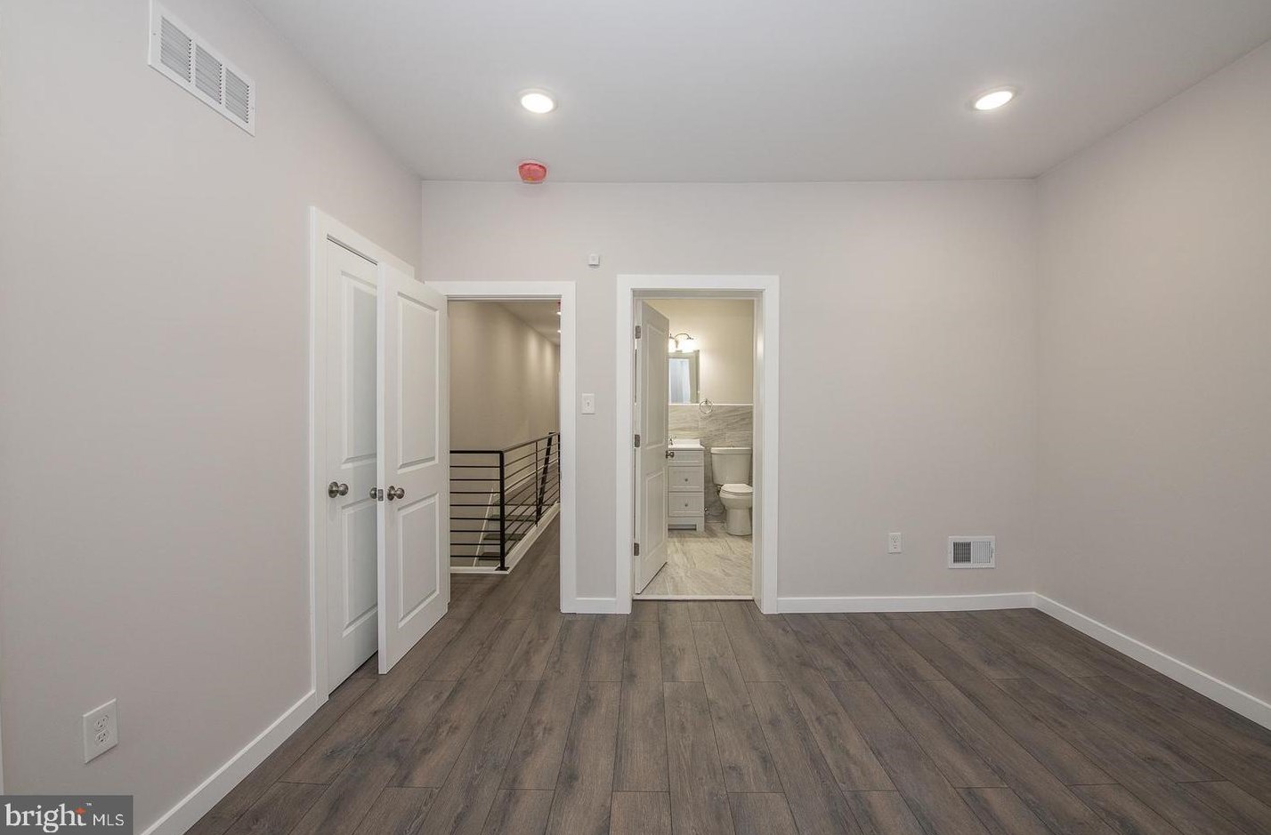 5836 Springfield Ave, Philadelphia PA  19143-5228 exterior