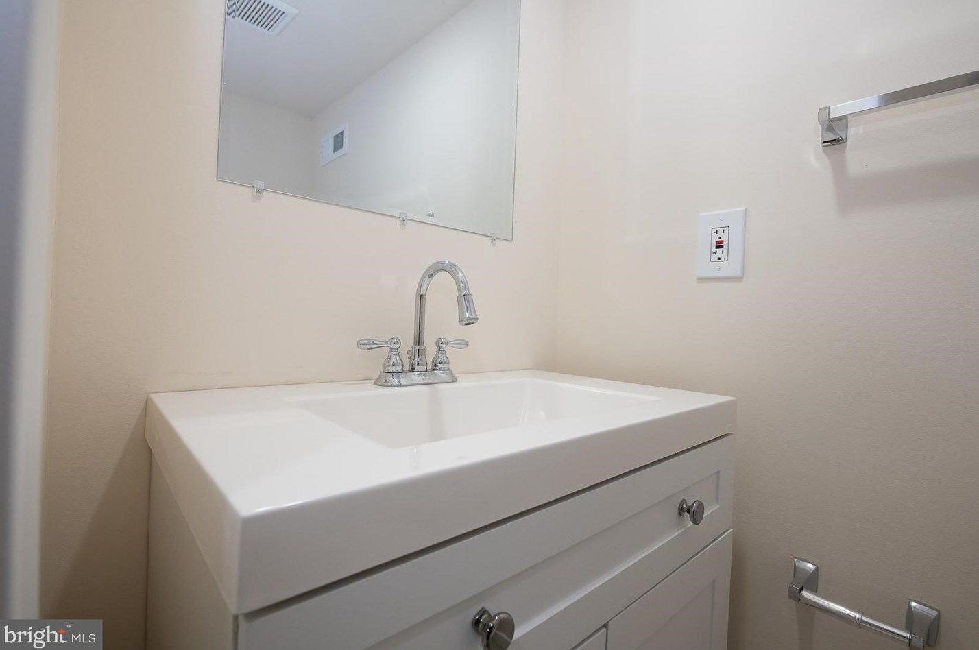 5836 Springfield Ave, Philadelphia PA  19143-5228 exterior