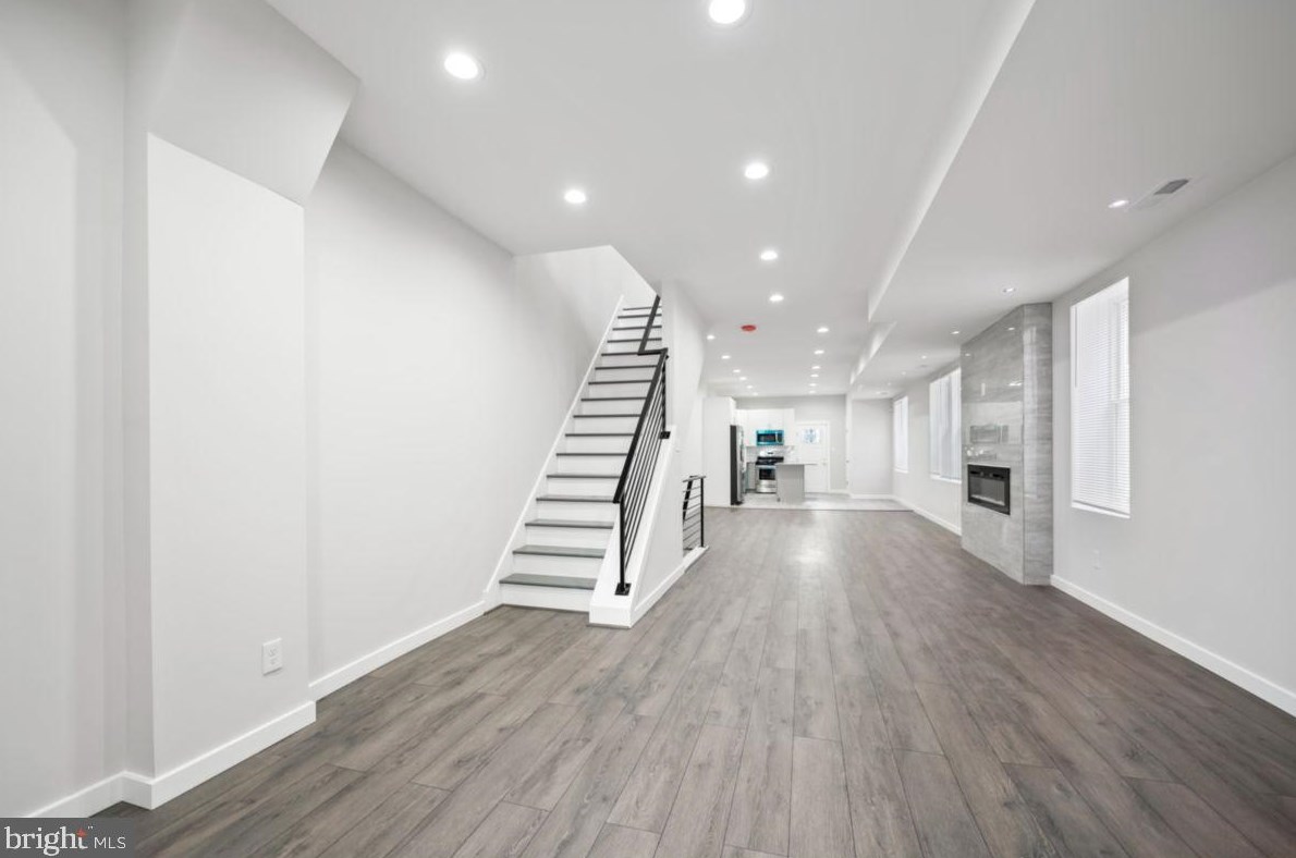 5836 Springfield Ave, Philadelphia PA  19143-5228 exterior