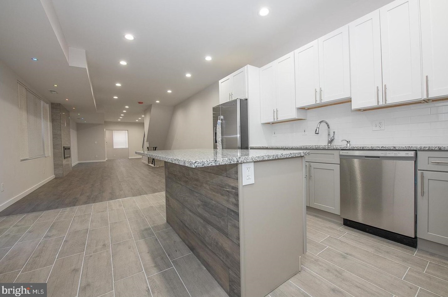 5836 Springfield Ave, Philadelphia PA  19143-5228 exterior