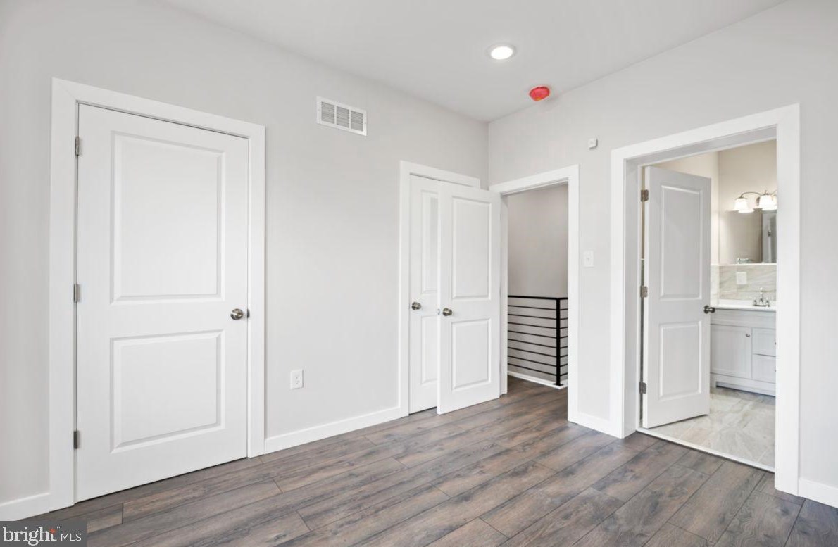 5836 Springfield Ave, Philadelphia PA  19143-5228 exterior