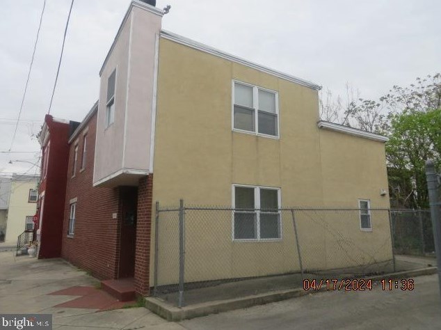 2604 Oakdale St, Philadelphia, PA 19132-3122