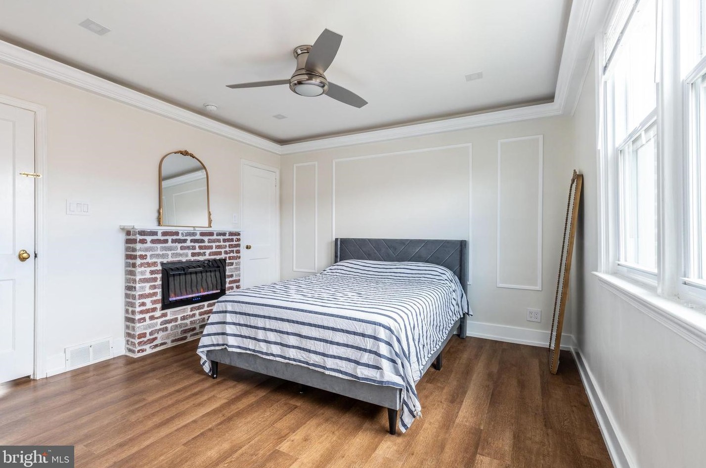 8037 Terry St, Philadelphia PA  19136-2611 exterior