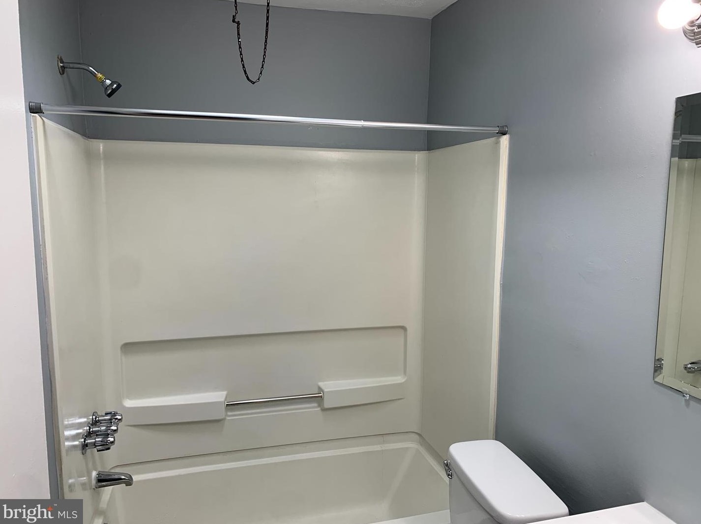 937 Brill St, Philadelphia PA 19124-1007 exterior