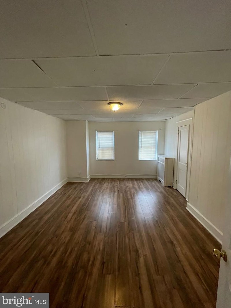 1472 Stevens St, Philadelphia, PA 19149-3226