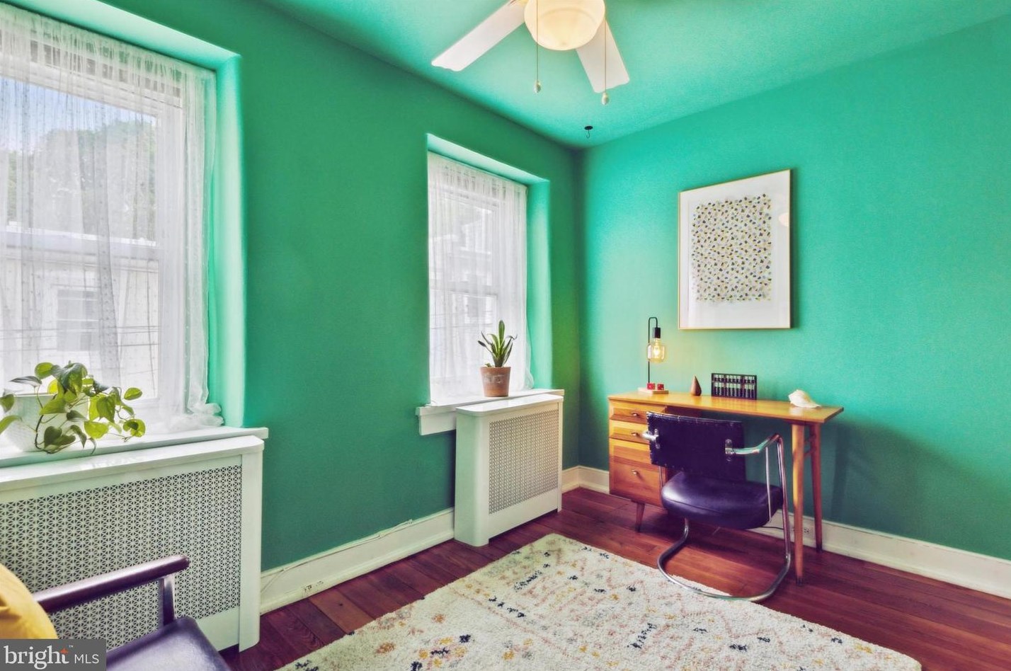 311 Carson St, Philadelphia PA 19127-1305 exterior