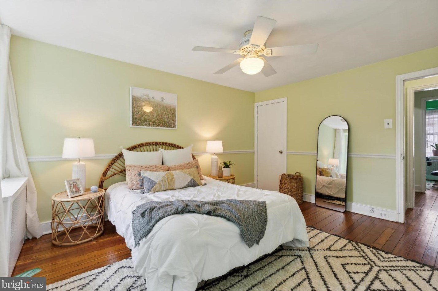 311 Carson St, Philadelphia PA 19127-1305 exterior