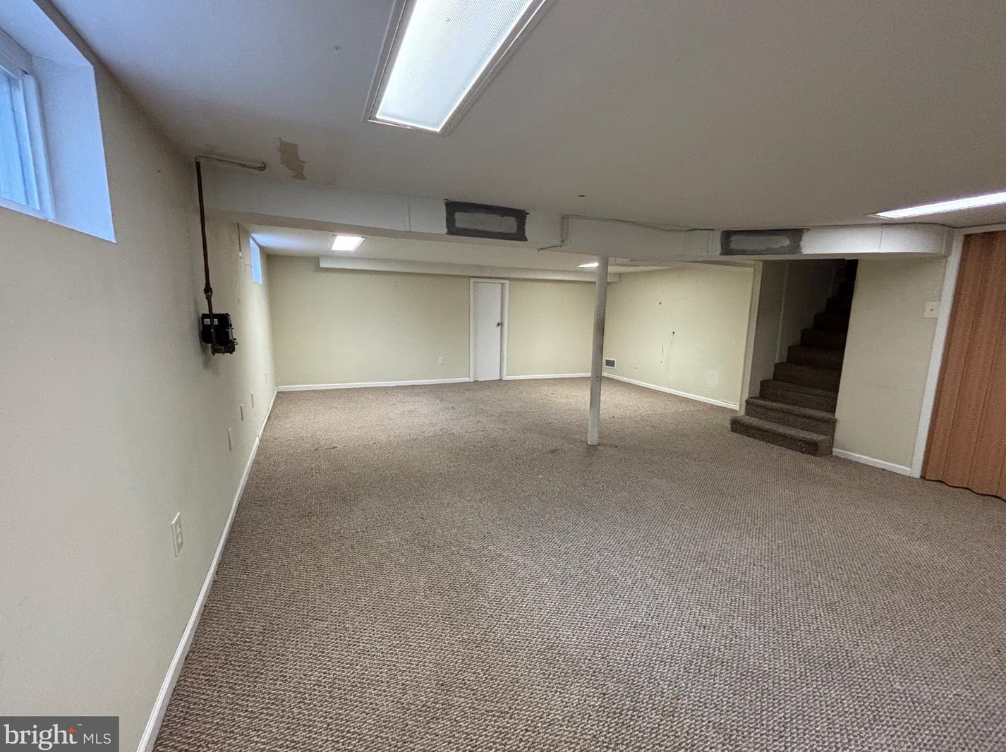 15141 Wayside Rd, Philadelphia PA 19116-1403 exterior