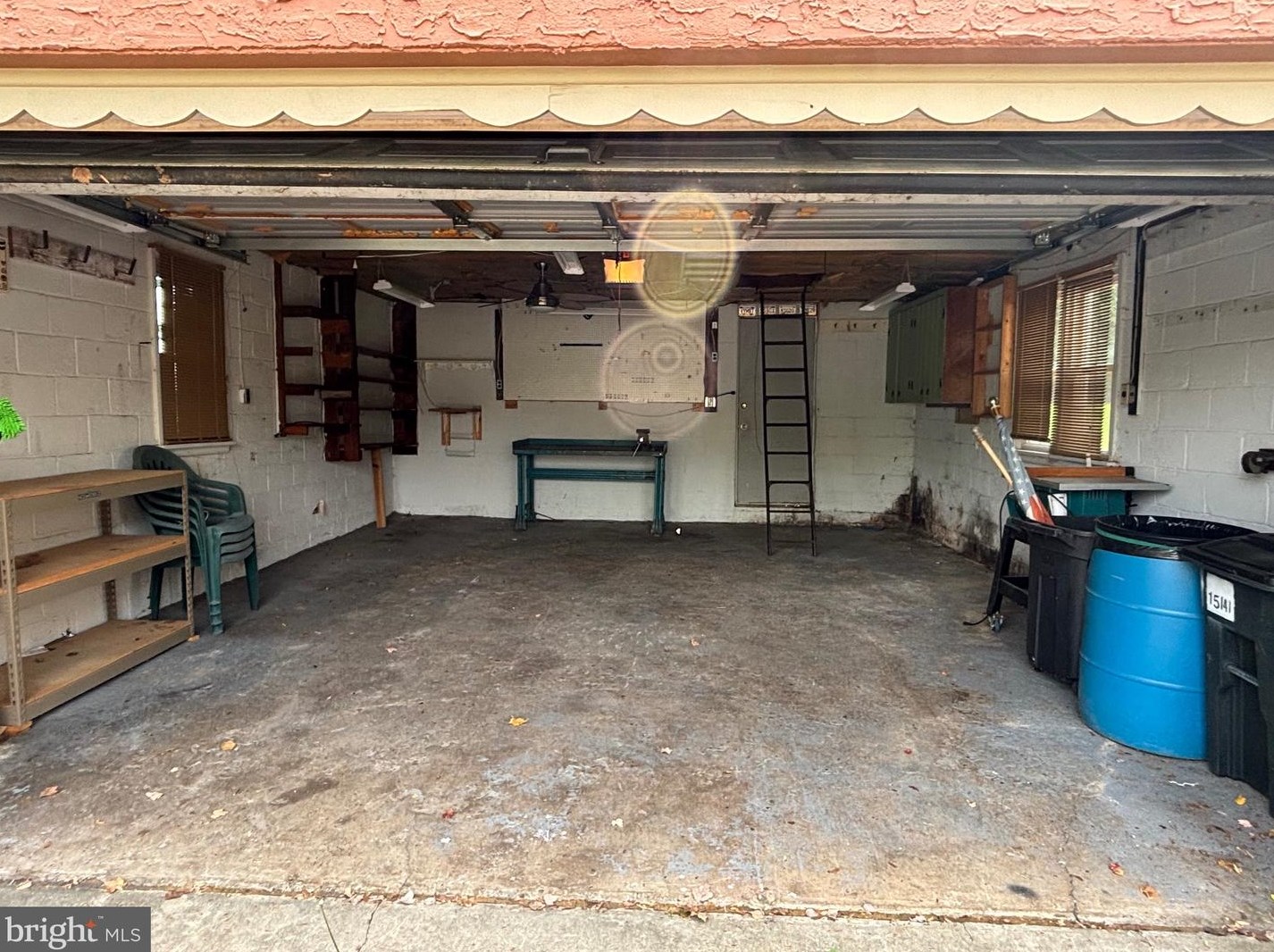 15141 Wayside Rd, Philadelphia PA 19116-1403 exterior