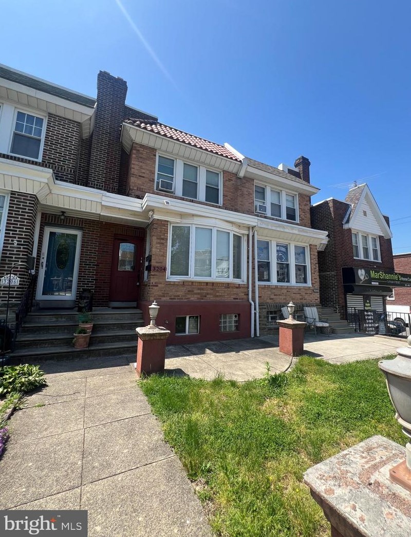 3204 Fanshawe St, Philadelphia PA  19149-2610 exterior