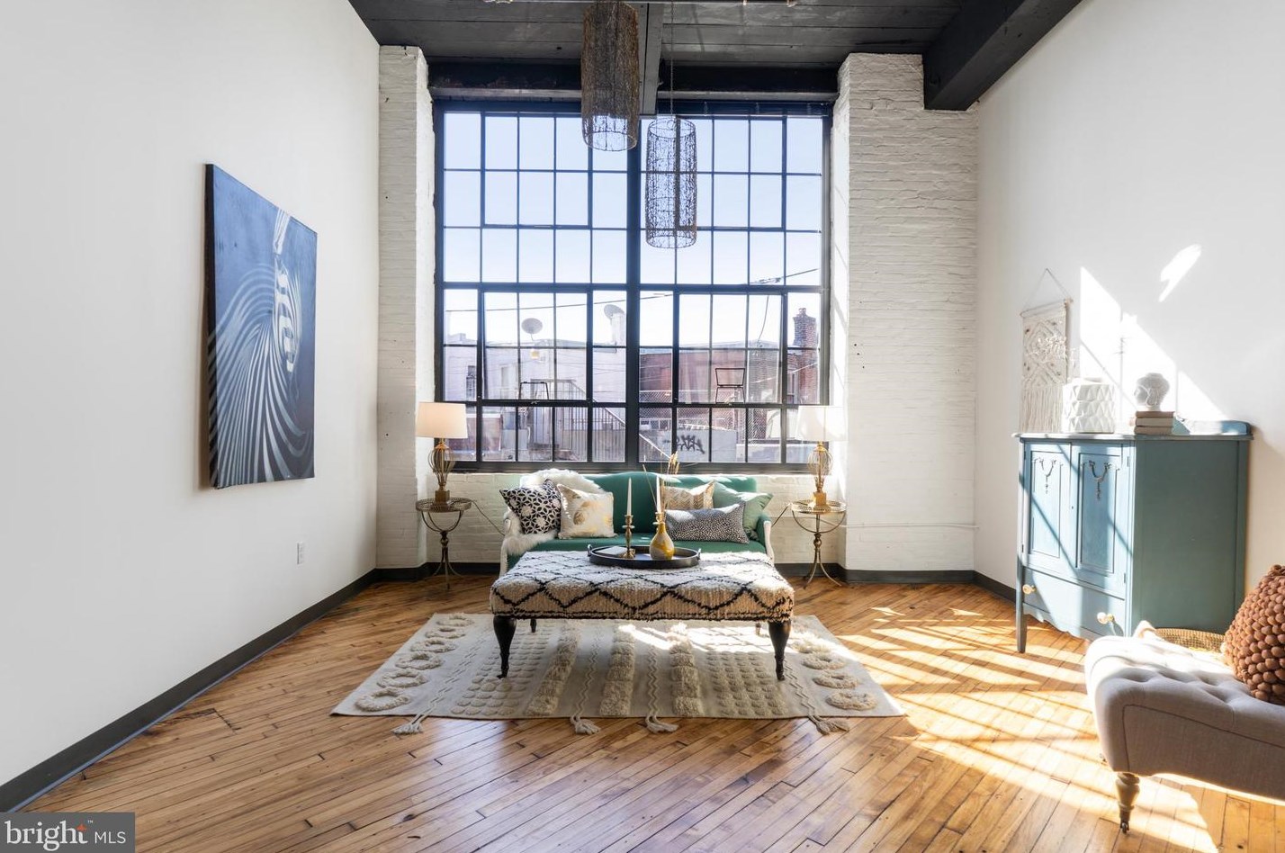 3400 J St #305, Philadelphia, PA 19134