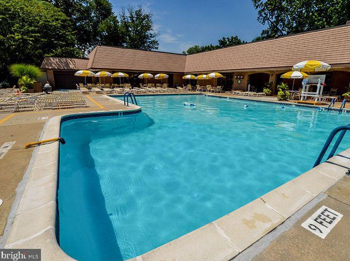 43203 Delaire Landing Rd, Philadelphia PA  19114-5311 exterior