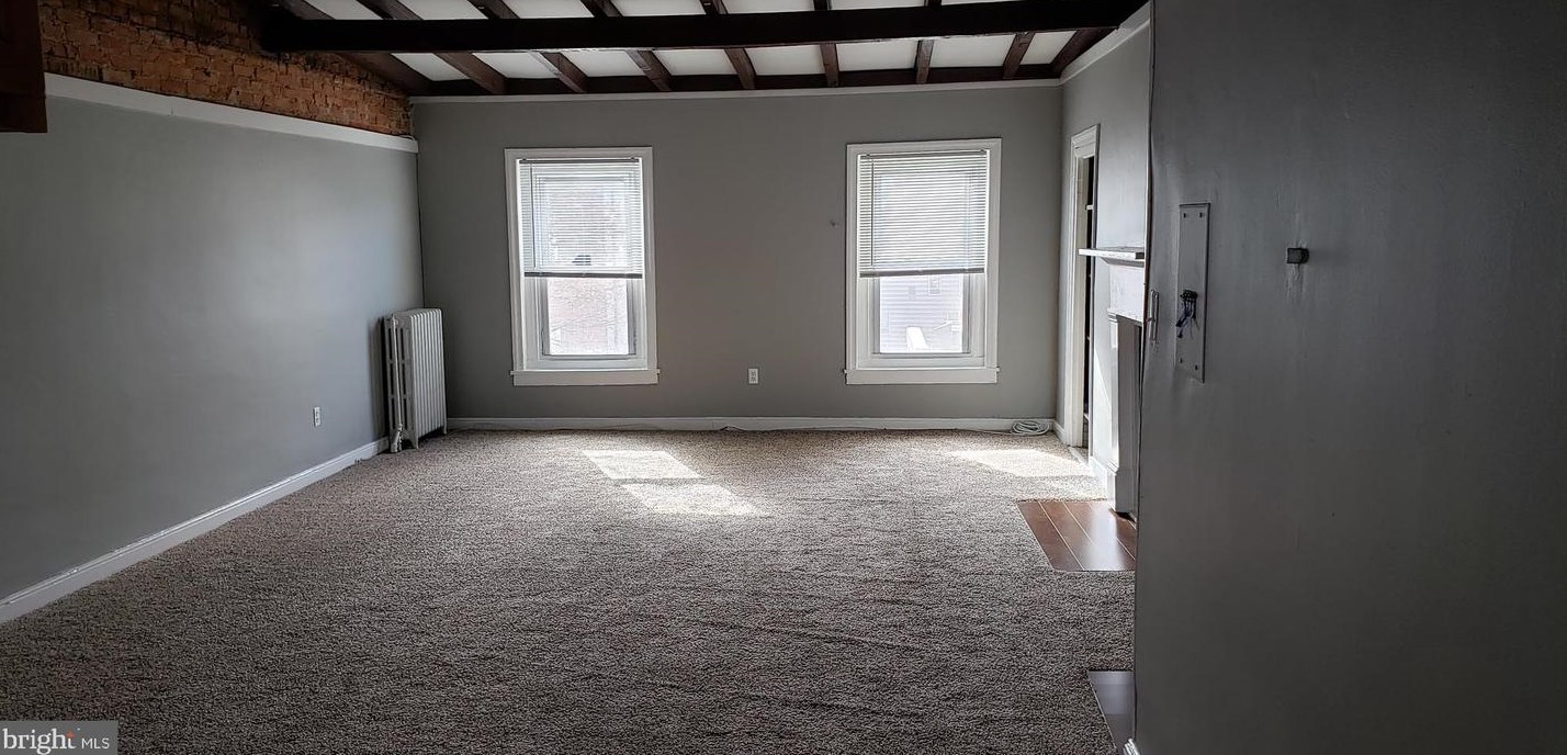 4329 Main St #3, Philadelphia, PA 19127