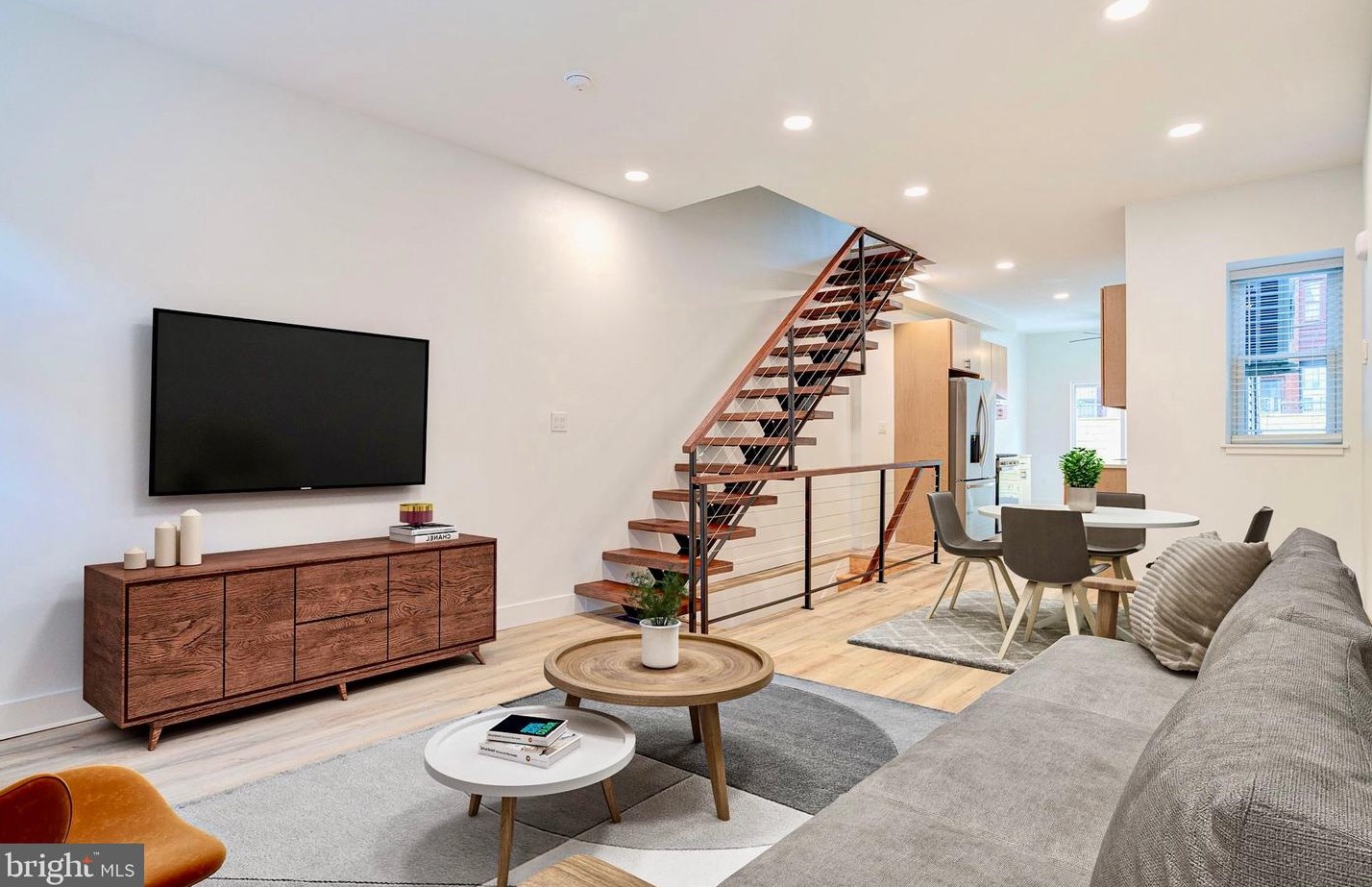 3023 W Harper St, Philadelphia, PA 19130