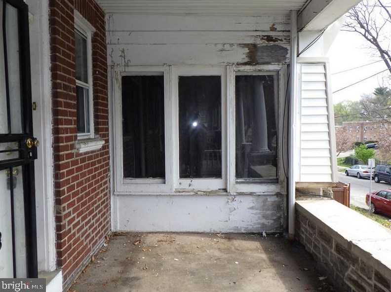 229 E Cliveden St, Philadelphia, PA 19119