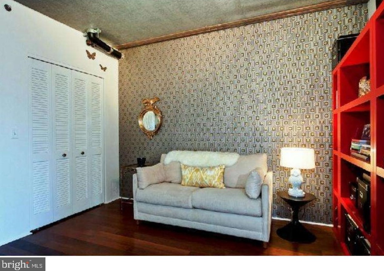 1352 South St, Philadelphia PA  19147-1858 exterior
