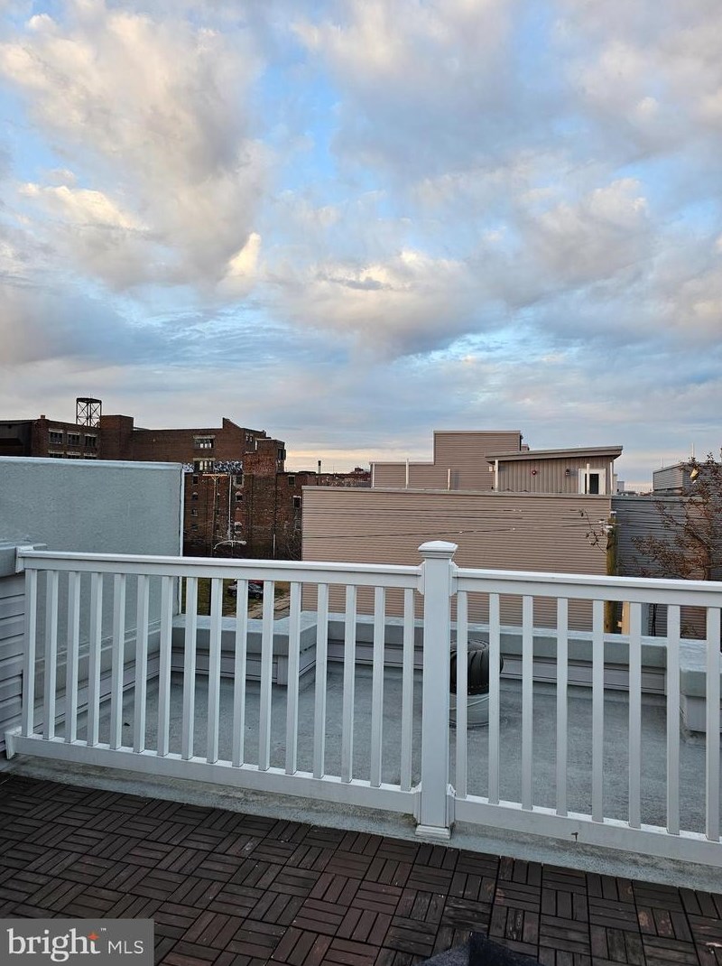 742 Master St, Philadelphia PA  19122-4333 exterior