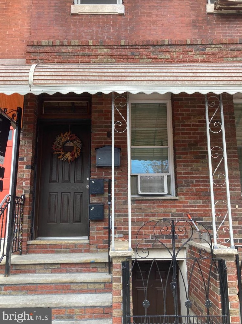 1236 S 10th St #1, Philadelphia, PA 19147