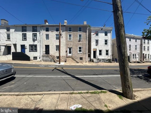 4736 Umbria St, Philadelphia, PA 19127-1921