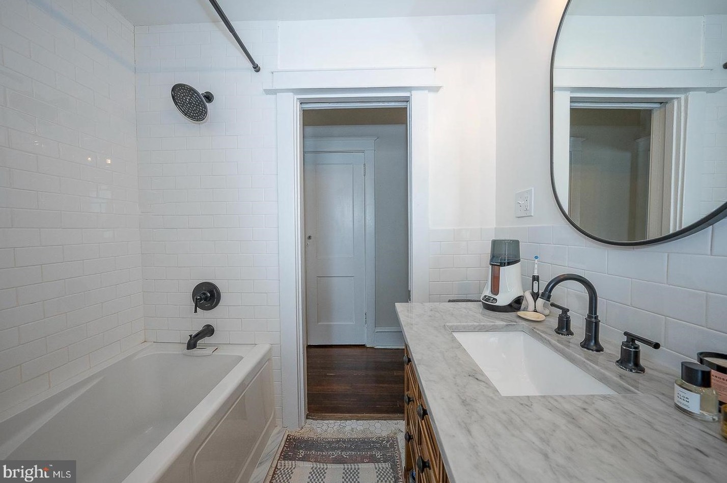 13 Mount Pleasant Ave, Philadelphia PA  19119-2410 exterior