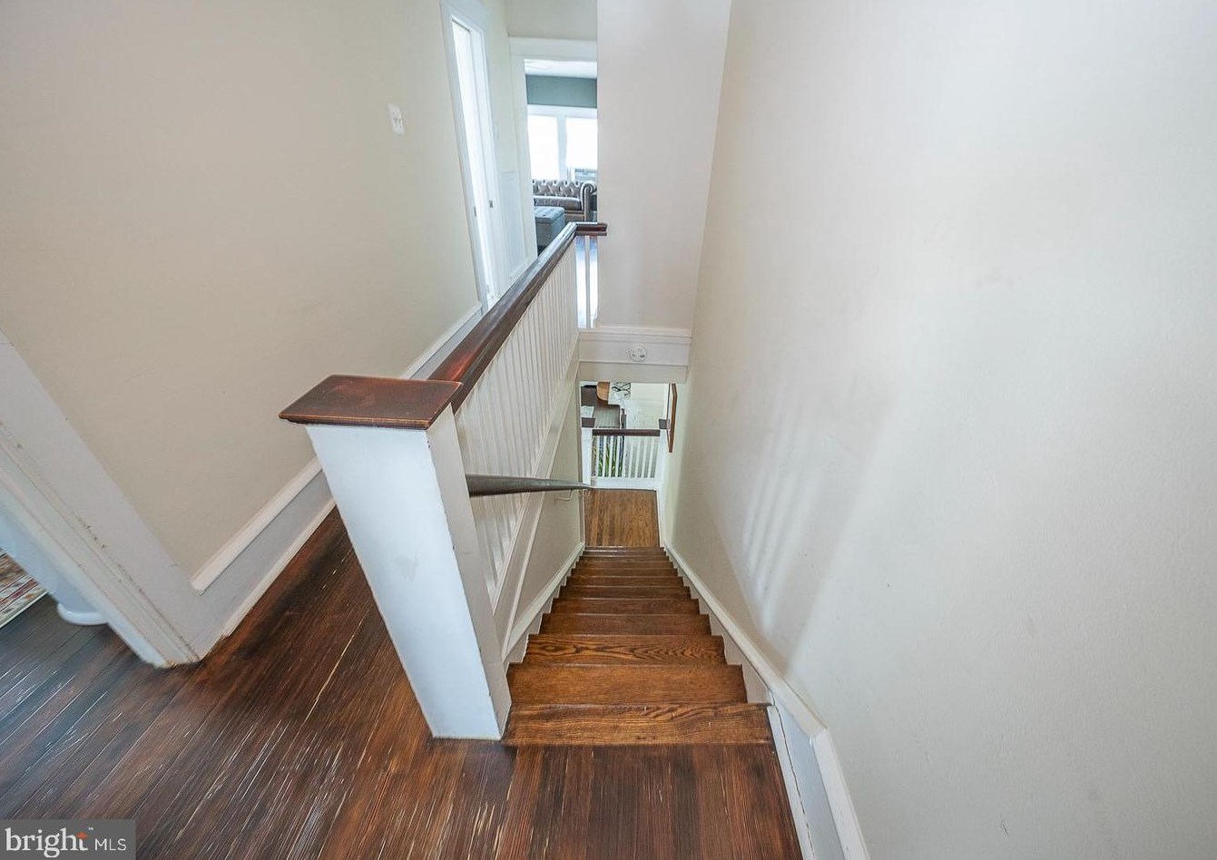 13 Mount Pleasant Ave, Philadelphia PA  19119-2410 exterior