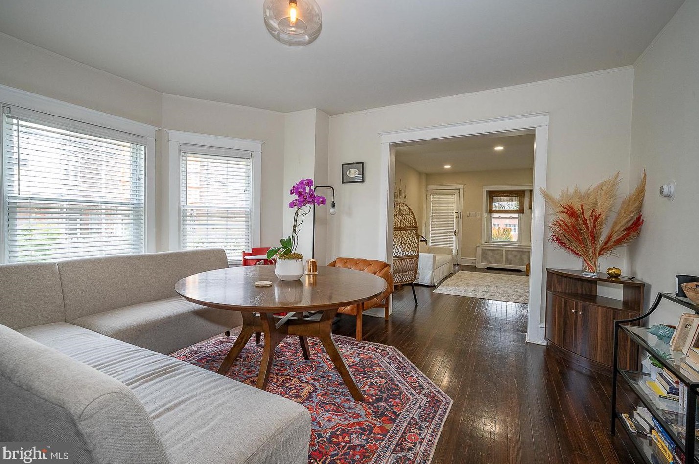 13 Mount Pleasant Ave, Philadelphia PA  19119-2410 exterior