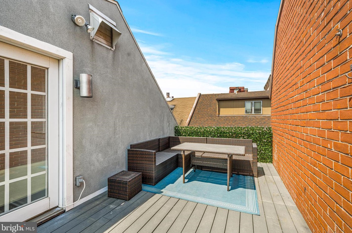 717 Philip St, Philadelphia PA  19147-3314 exterior