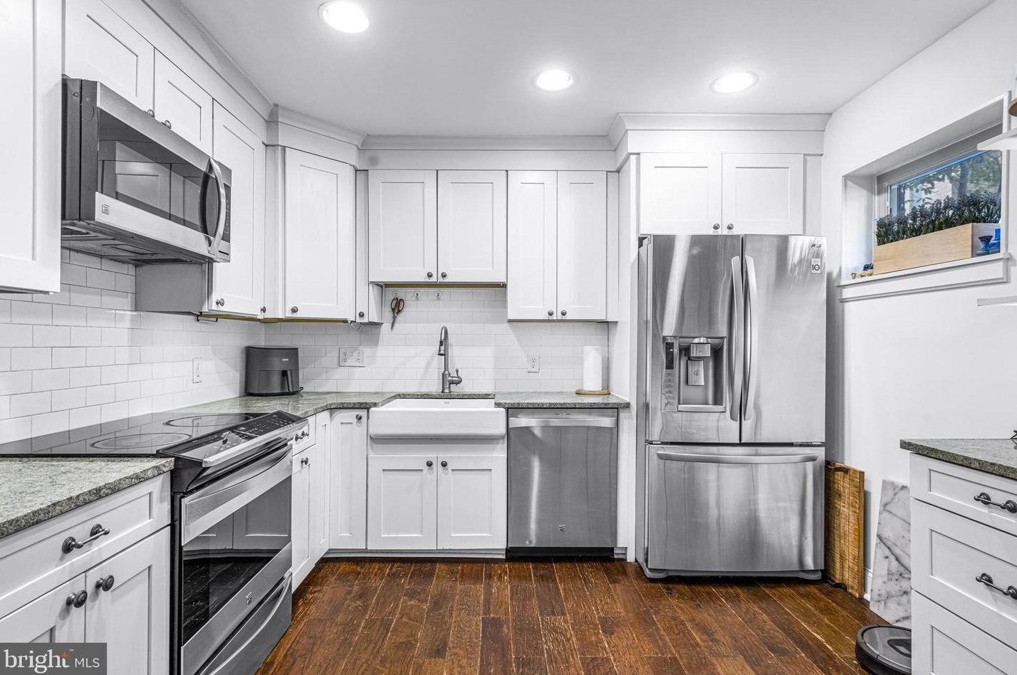717 Philip St, Philadelphia PA  19147-3314 exterior