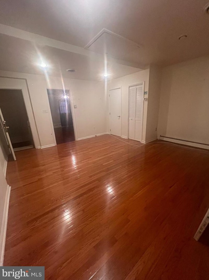 720 Sheridan St, Philadelphia, PA 19147-2919