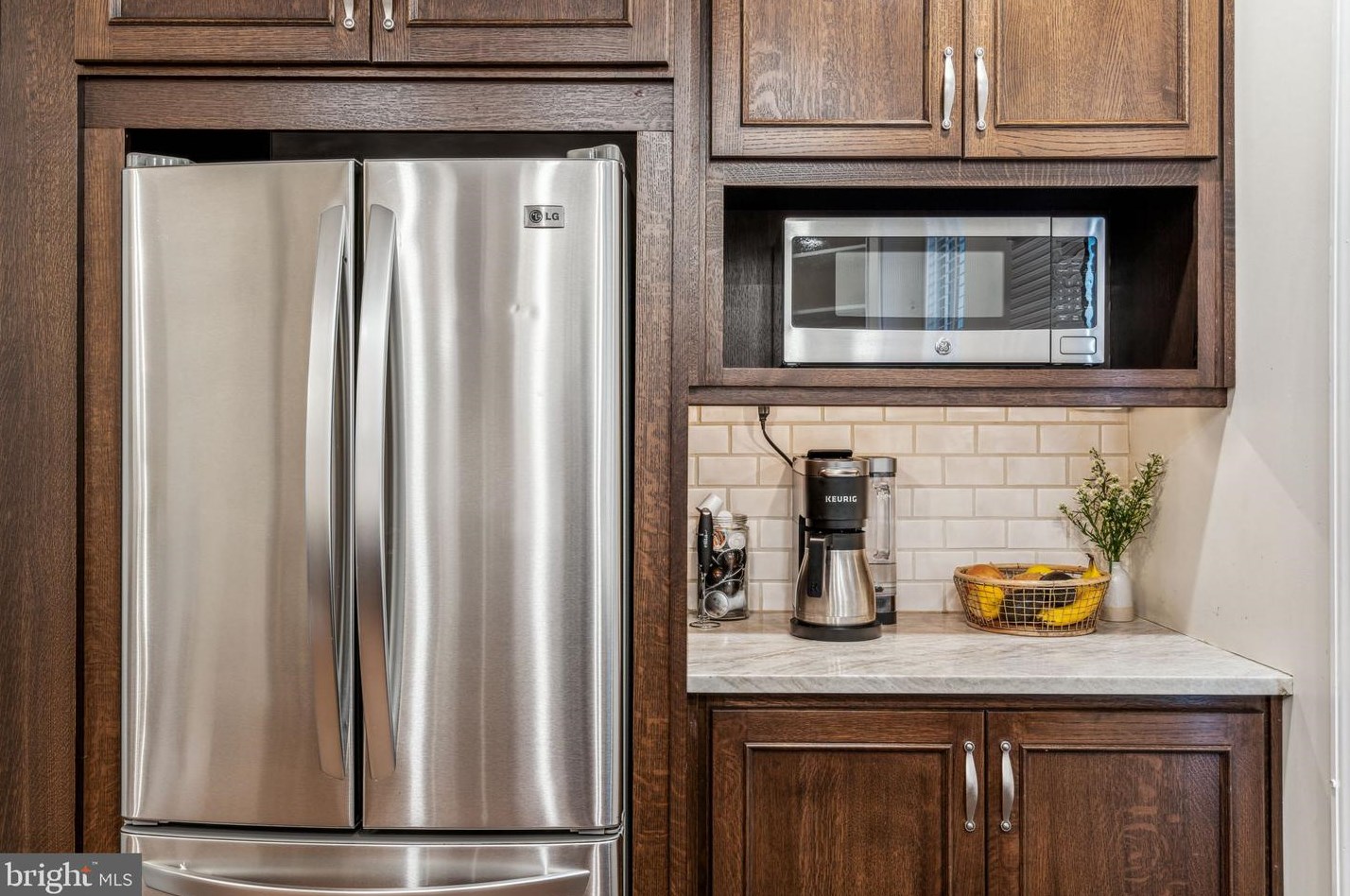 1827 Pemberton St, Philadelphia PA  19146-1823 exterior