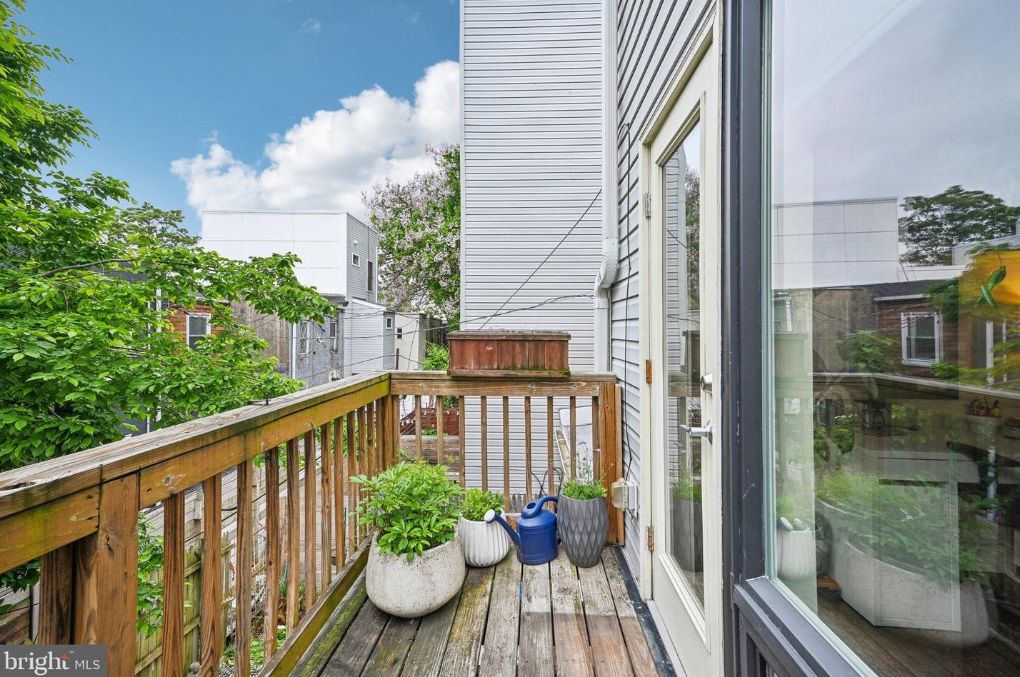 3010 Cabot St, Philadelphia PA 19121-4407 exterior