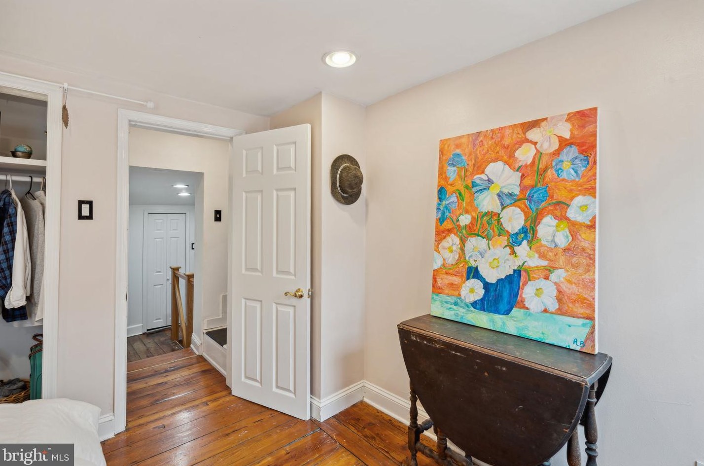 241 Montrose St, Philadelphia PA  19147-4226 exterior