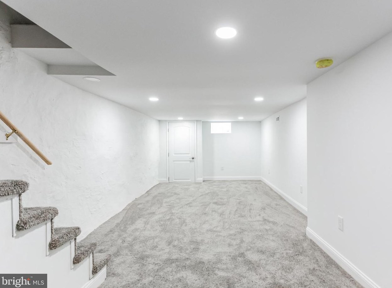 113 Salaignac St, Philadelphia PA 19127-1820 exterior