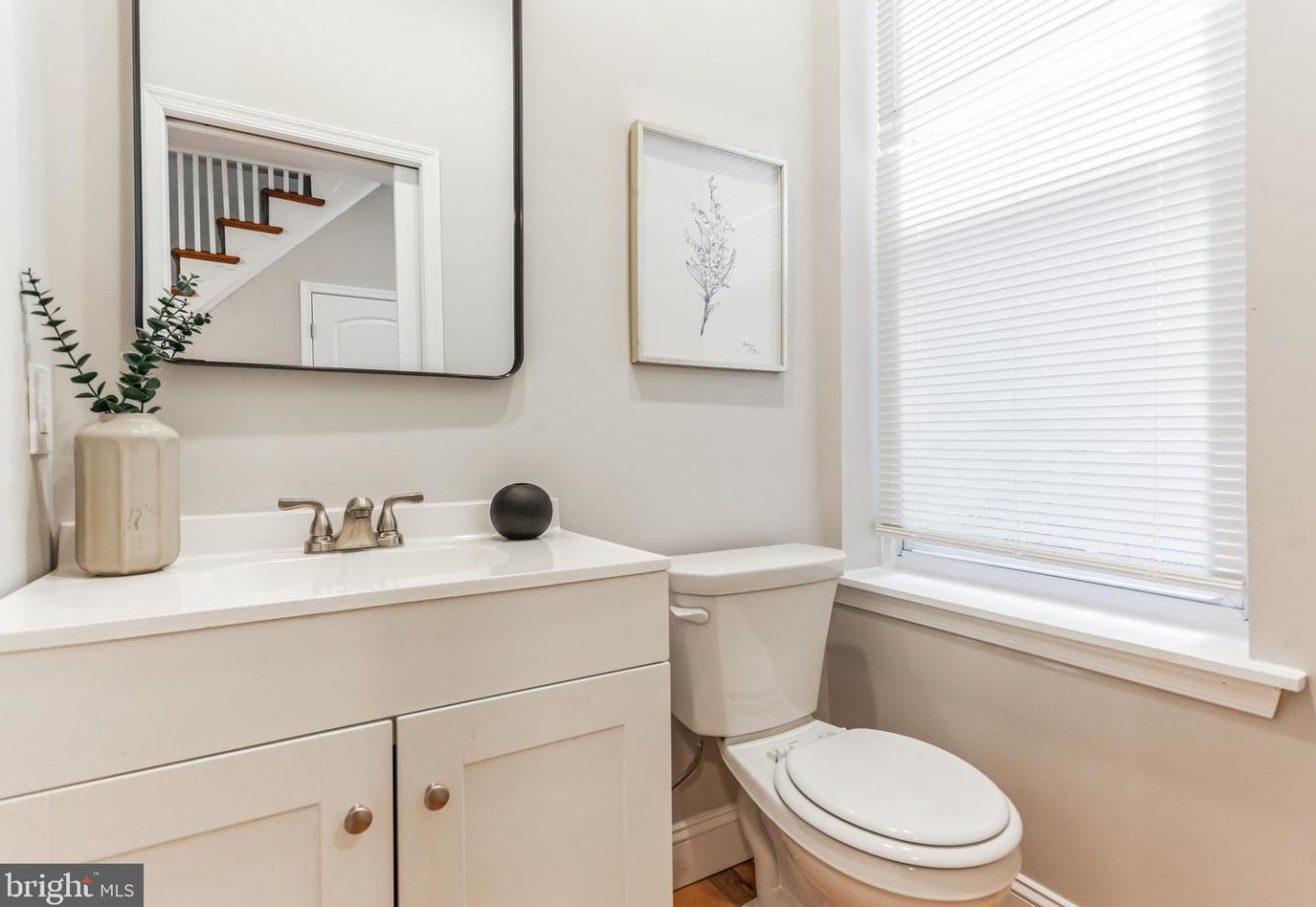 113 Salaignac St, Philadelphia PA 19127-1820 exterior