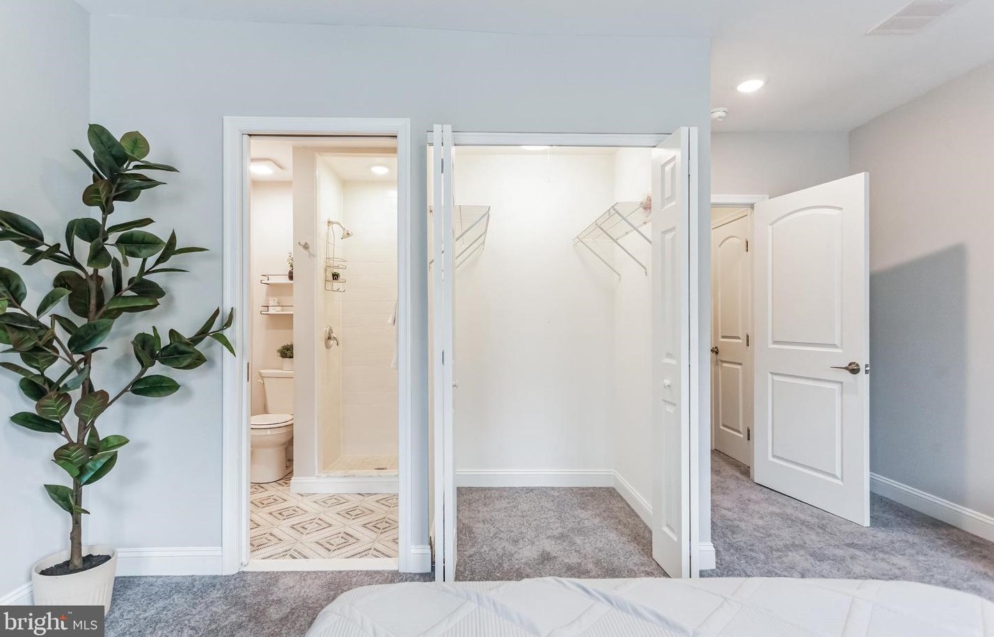 113 Salaignac St, Philadelphia PA 19127-1820 exterior