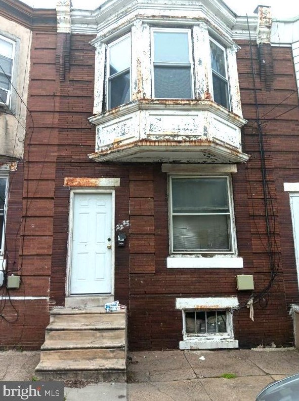 2225 Ruffner St, Philadelphia, PA