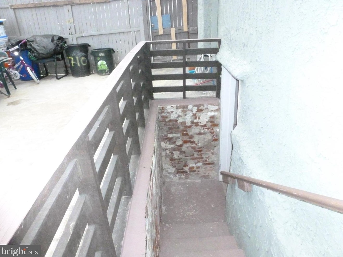 1710 Huntingdon St, Philadelphia PA 19125-3705 exterior