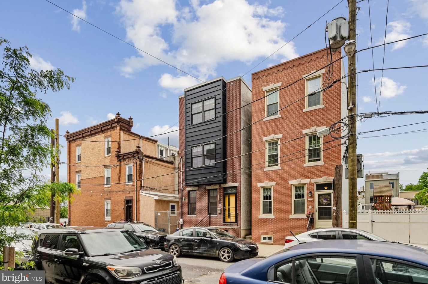1206 Fletcher St, Philadelphia, PA 19125-3504