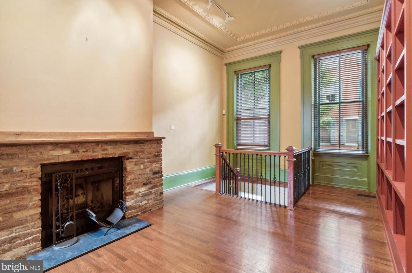 1709 Wallace St #1, Philadelphia, PA 19130