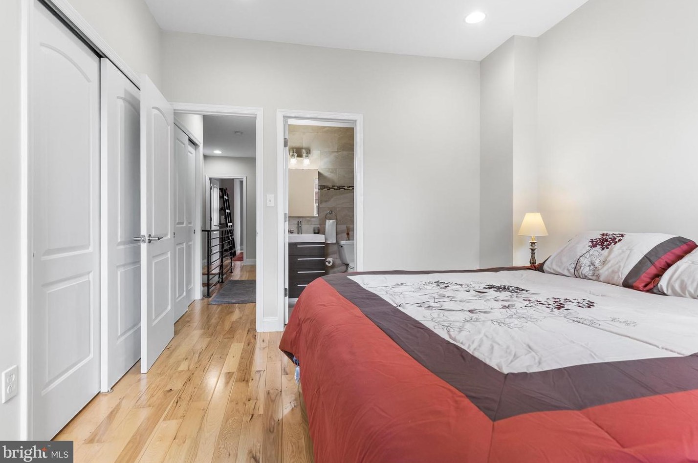 631 Bambrey St, Philadelphia PA 19130-1304 exterior