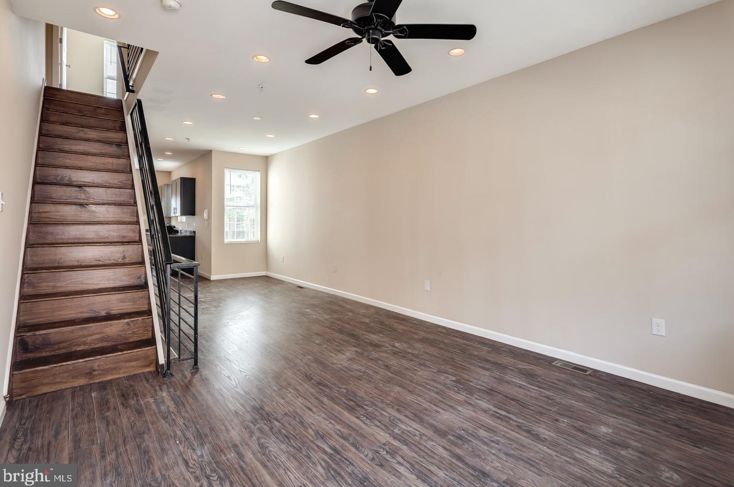 426 Daly St, Philadelphia, PA 19148