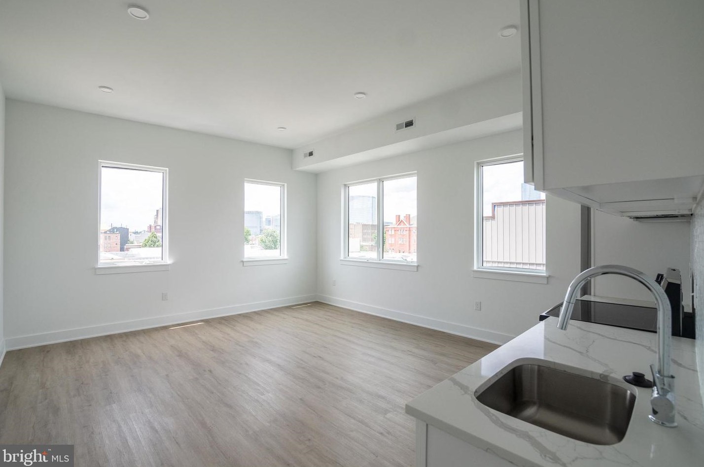 2235 Washington Ave #unit 403, Philadelphia, PA 19146