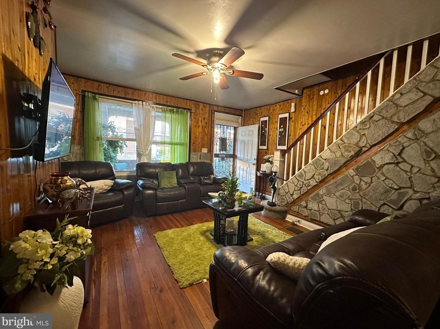 4634 D St, Philadelphia, PA 19120-4515