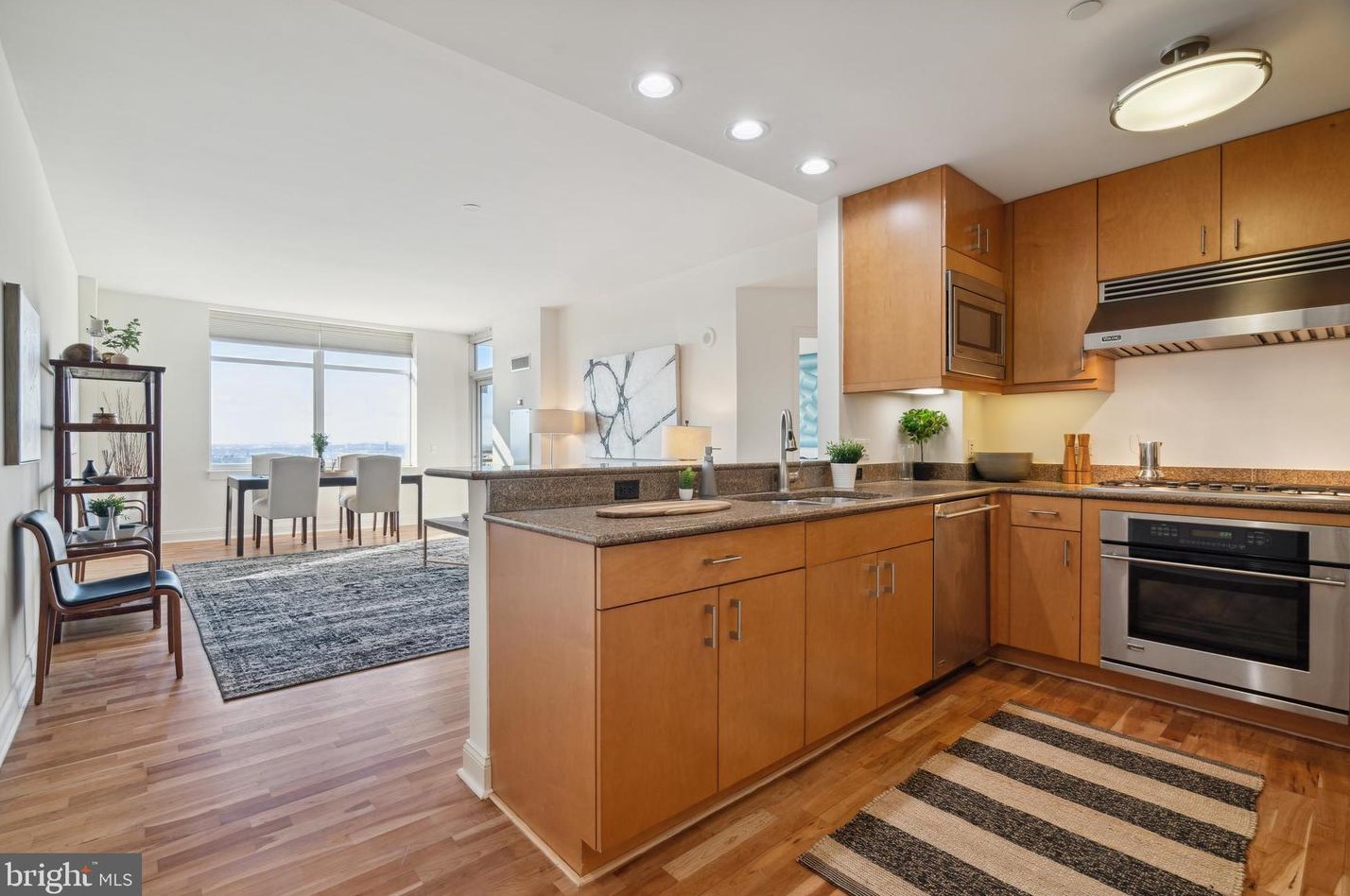 440 S Broad St #1504, Philadelphia, PA 19146