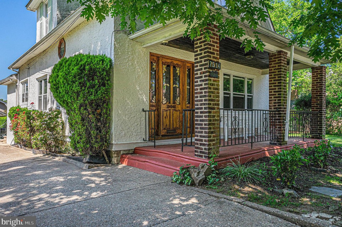 7514 Culp St, Philadelphia, PA 19128-4103