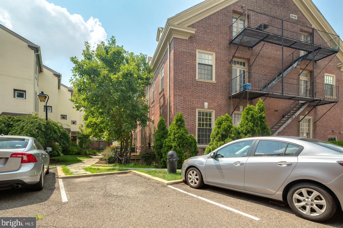 2501 Christian St #103, Philadelphia, PA 19146